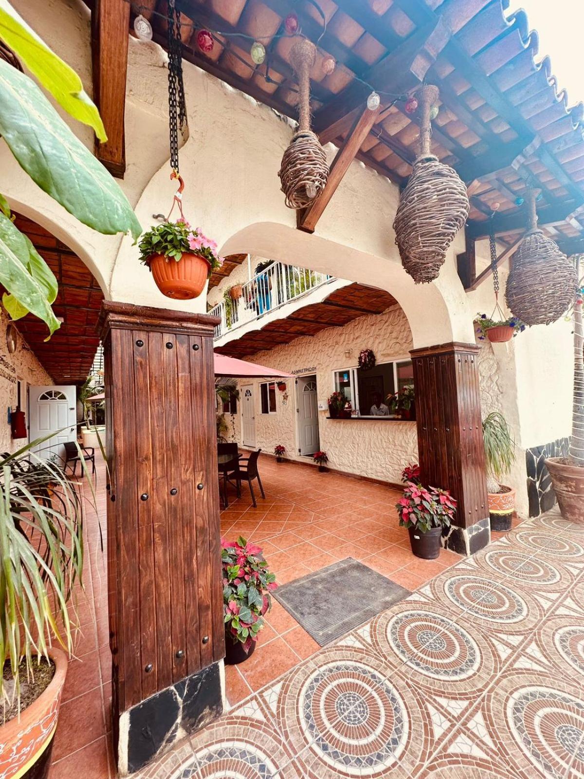 Bungalows Las Glorias Rincon de Guayabitos Ngoại thất bức ảnh
