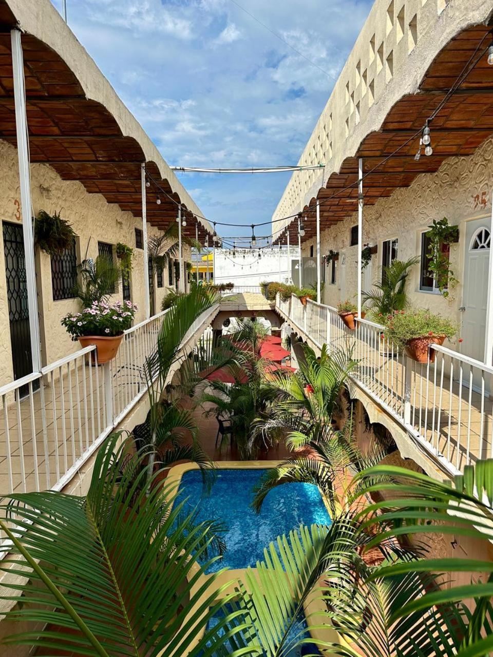Bungalows Las Glorias Rincon de Guayabitos Ngoại thất bức ảnh